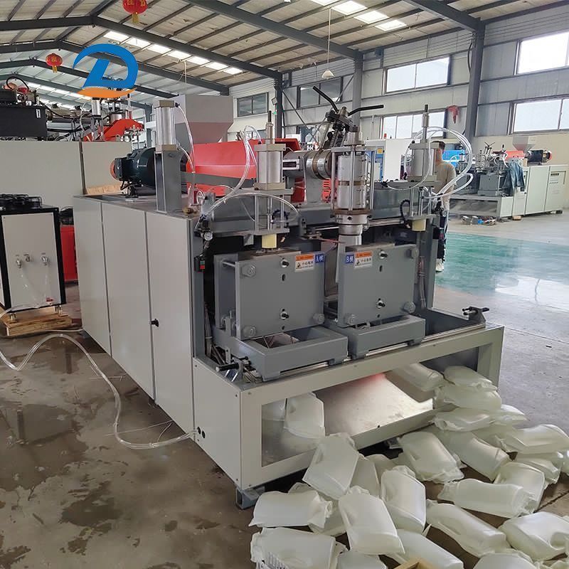 Отраслевая информация о выдувных машинах: Как правильно выбрать выдувную машину для Вашего производства